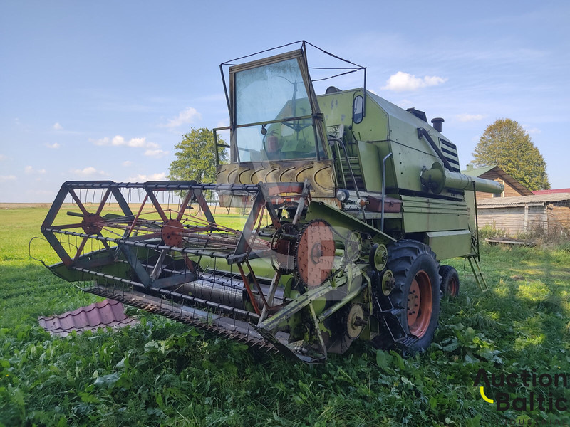 Claas Mercator 70 - Kombajn za žetvu: slika Claas Mercator 70 - Kombajn za žetvu Claas Mercator 70 - Kombajn za žetvu: slika Claas Mercator 70 - Kombajn za žetvu