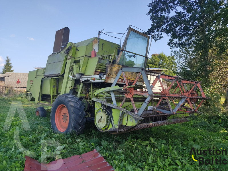 Claas Mercator 70 - Kombajn za žetvu: slika Claas Mercator 70 - Kombajn za žetvu Claas Mercator 70 - Kombajn za žetvu: slika Claas Mercator 70 - Kombajn za žetvu