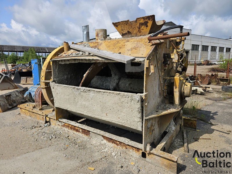 Concrete mixer - Mješalica za beton: slika Concrete mixer - Mješalica za beton Concrete mixer - Mješalica za beton: slika Concrete mixer - Mješalica za beton