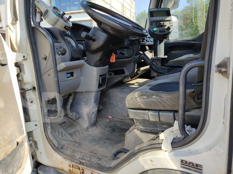 DAF LF45.160 - Cestovna čistilica: slika DAF LF45.160 - Cestovna čistilica DAF LF45.160 - Cestovna čistilica: slika DAF LF45.160 - Cestovna čistilica