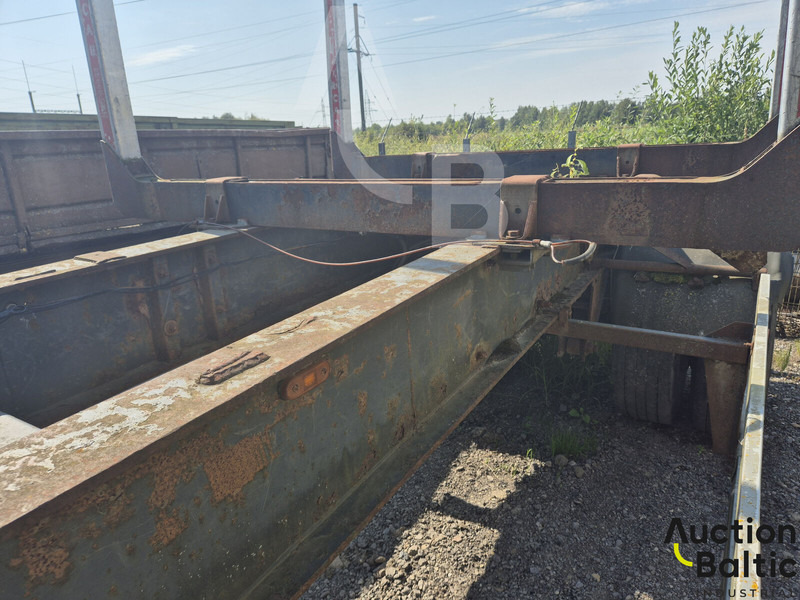 DENGA - Poluprikolica s ceradom: slika DENGA - Poluprikolica s ceradom DENGA - Poluprikolica s ceradom: slika DENGA - Poluprikolica s ceradom