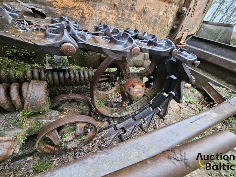 Buldožer DT 75: slika Buldožer DT 75