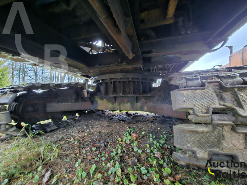 Buldožer DT 75: slika Buldožer DT 75