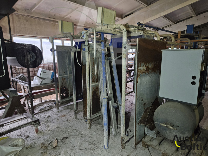 DeLaval milking equipment set - Oprema za stoku: slika DeLaval milking equipment set - Oprema za stoku DeLaval milking equipment set - Oprema za stoku: slika DeLaval milking equipment set - Oprema za stoku