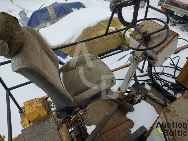 Demag DF 120 P - Finišer za asfalt: slika Demag DF 120 P - Finišer za asfalt Demag DF 120 P - Finišer za asfalt: slika Demag DF 120 P - Finišer za asfalt