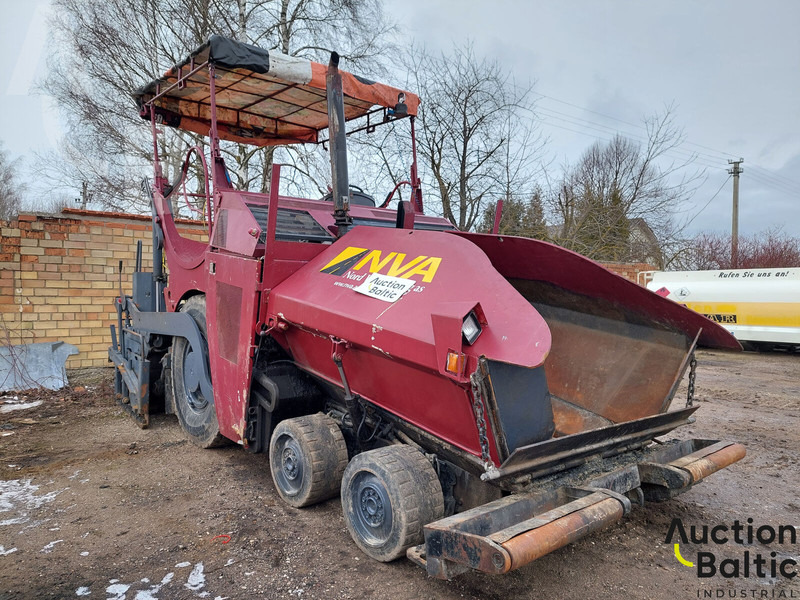 Demag DF 90 P - Finišer za asfalt: slika Demag DF 90 P - Finišer za asfalt Demag DF 90 P - Finišer za asfalt: slika Demag DF 90 P - Finišer za asfalt