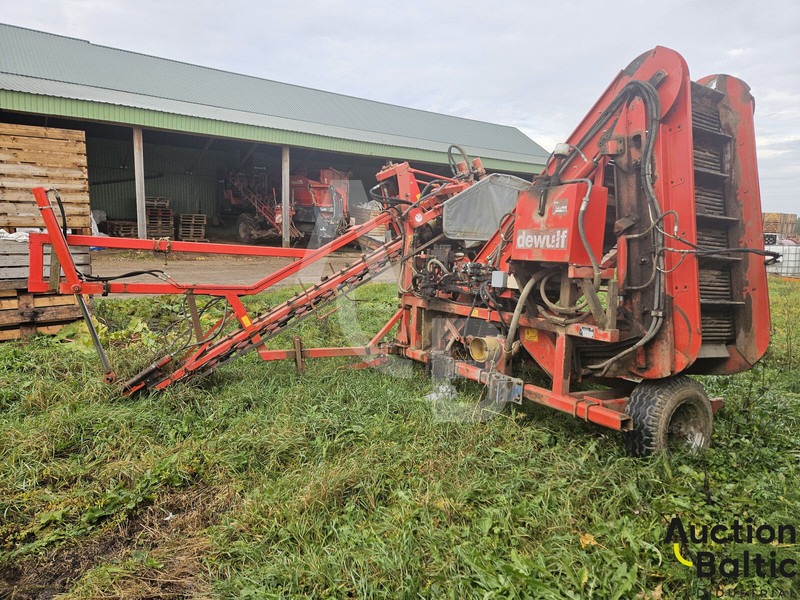 Dewulf P3K - Kombajn za žetvu: slika Dewulf P3K - Kombajn za žetvu Dewulf P3K - Kombajn za žetvu: slika Dewulf P3K - Kombajn za žetvu