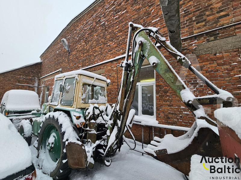 EO 2621B3 - Traktor: slika EO 2621B3 - Traktor EO 2621B3 - Traktor: slika EO 2621B3 - Traktor