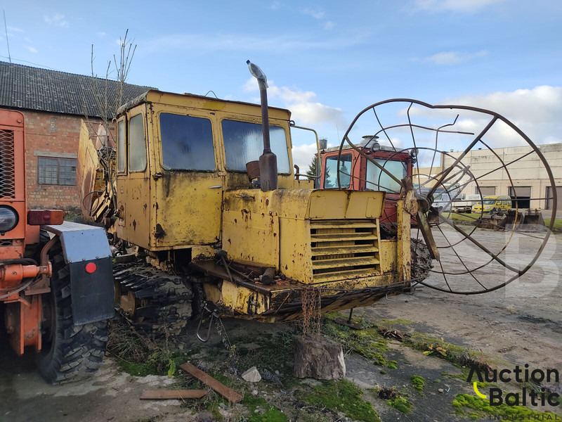 ETC 202B - Trenčer: slika ETC 202B - Trenčer ETC 202B - Trenčer: slika ETC 202B - Trenčer