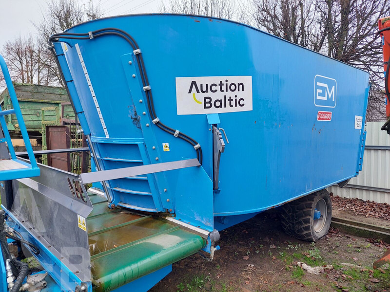 EUROMILK FXX 1600 - Oprema za stoku: slika EUROMILK FXX 1600 - Oprema za stoku EUROMILK FXX 1600 - Oprema za stoku: slika EUROMILK FXX 1600 - Oprema za stoku