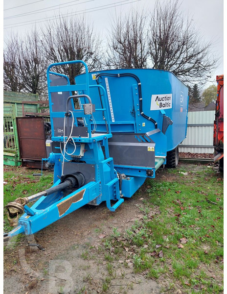 EUROMILK FXX 1600 - Oprema za stoku: slika EUROMILK FXX 1600 - Oprema za stoku EUROMILK FXX 1600 - Oprema za stoku: slika EUROMILK FXX 1600 - Oprema za stoku