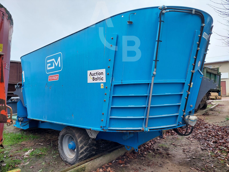 EUROMILK FXX 1600 - Oprema za stoku: slika EUROMILK FXX 1600 - Oprema za stoku EUROMILK FXX 1600 - Oprema za stoku: slika EUROMILK FXX 1600 - Oprema za stoku