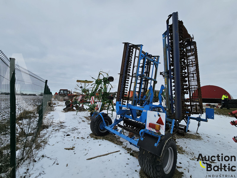 Farmet K 800 PS - Kultivator: slika Farmet K 800 PS - Kultivator Farmet K 800 PS - Kultivator: slika Farmet K 800 PS - Kultivator