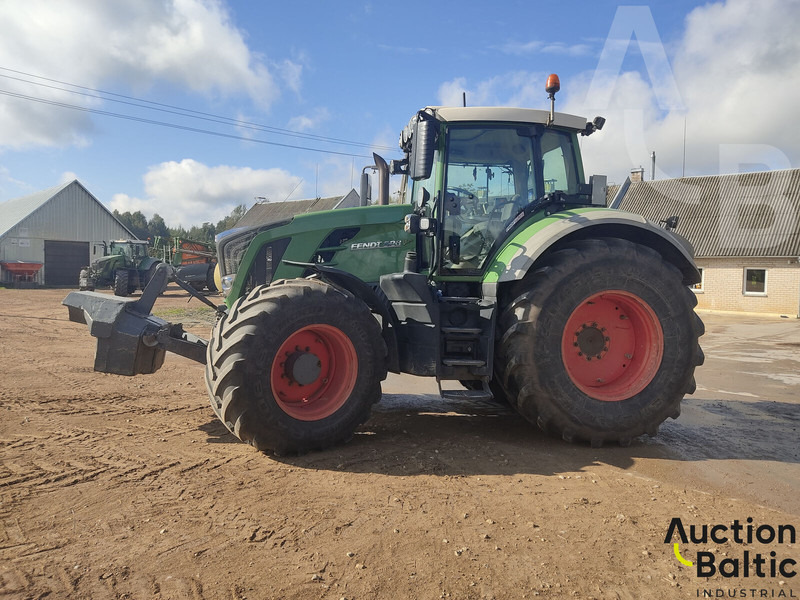 Fendt 828 Vario - Traktor: slika Fendt 828 Vario - Traktor Fendt 828 Vario - Traktor: slika Fendt 828 Vario - Traktor