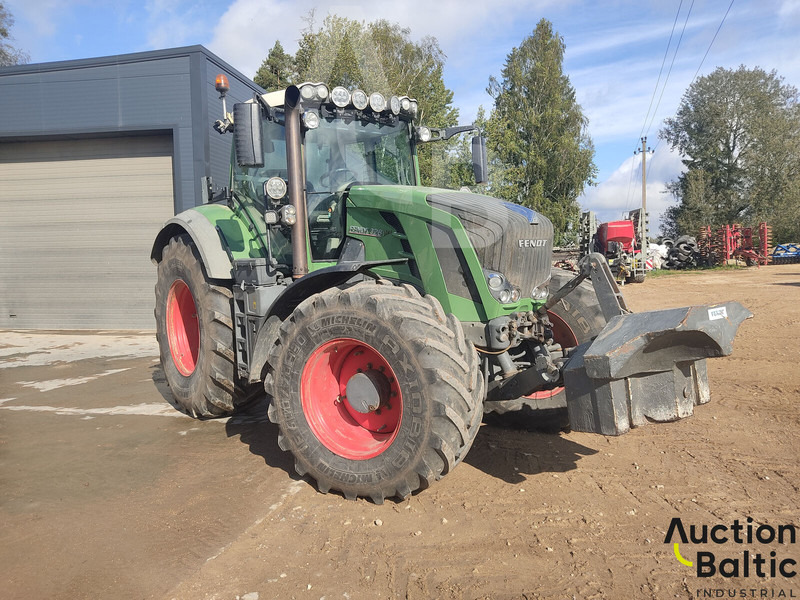 Fendt 828 Vario - Traktor: slika Fendt 828 Vario - Traktor Fendt 828 Vario - Traktor: slika Fendt 828 Vario - Traktor