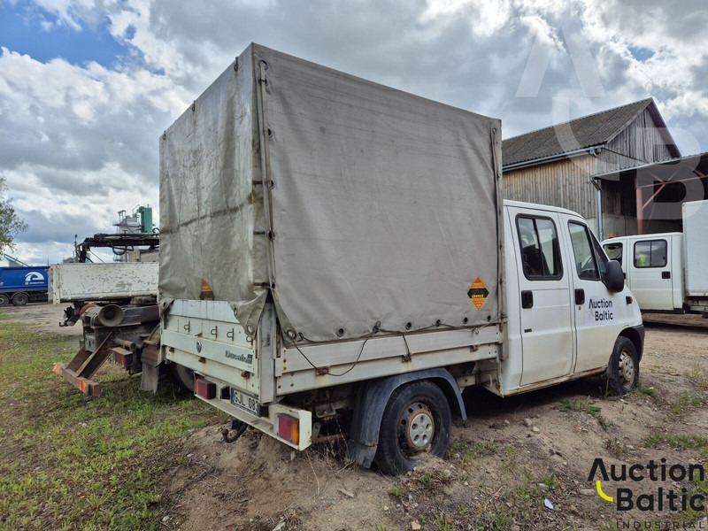 Fiat Ducato - Dostavno vozilo s ceradom: slika Fiat Ducato - Dostavno vozilo s ceradom Fiat Ducato - Dostavno vozilo s ceradom: slika Fiat Ducato - Dostavno vozilo s ceradom