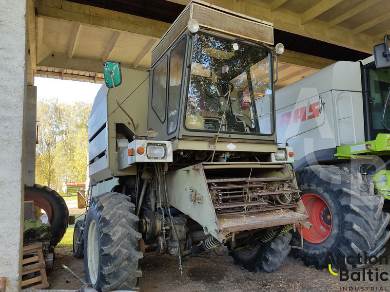 Fortschritt E 514 - Kombajn za žetvu: slika Fortschritt E 514 - Kombajn za žetvu Fortschritt E 514 - Kombajn za žetvu: slika Fortschritt E 514 - Kombajn za žetvu