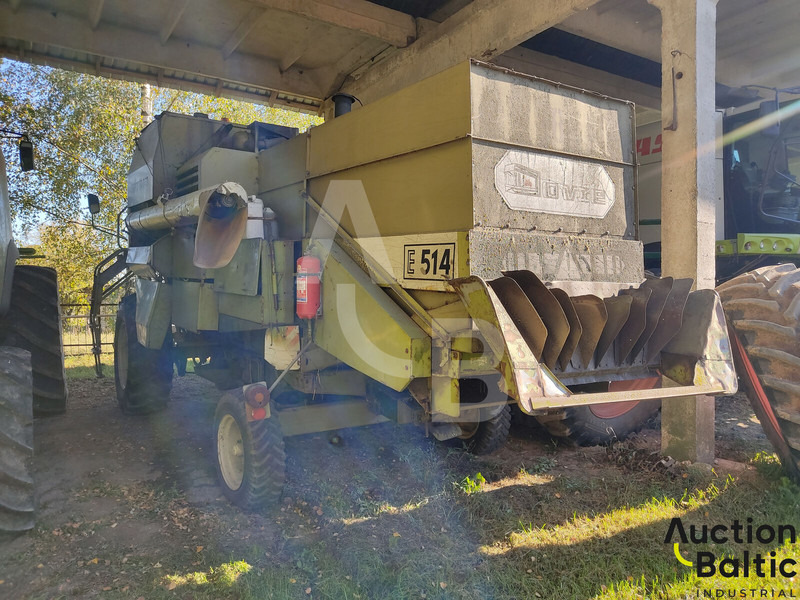 Fortschritt E 514 - Kombajn za žetvu: slika Fortschritt E 514 - Kombajn za žetvu Fortschritt E 514 - Kombajn za žetvu: slika Fortschritt E 514 - Kombajn za žetvu