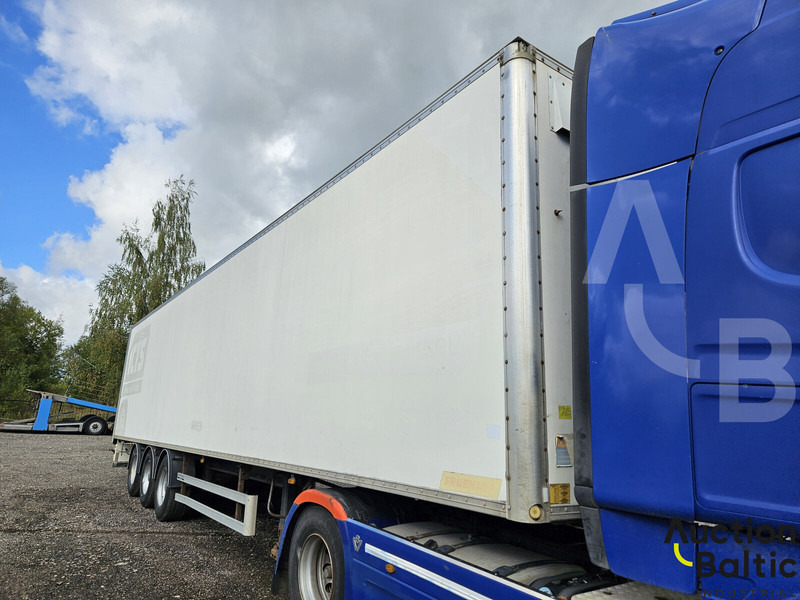 Fruehauf T39 - Poluprikolica s ceradom: slika Fruehauf T39 - Poluprikolica s ceradom Fruehauf T39 - Poluprikolica s ceradom: slika Fruehauf T39 - Poluprikolica s ceradom