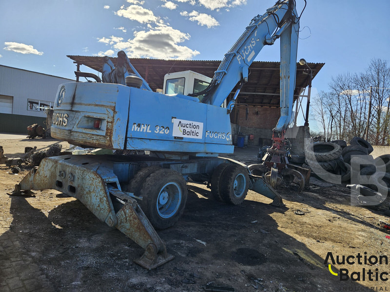 Fuchs MHL 320 - Bager na kotačima: slika Fuchs MHL 320 - Bager na kotačima Fuchs MHL 320 - Bager na kotačima: slika Fuchs MHL 320 - Bager na kotačima