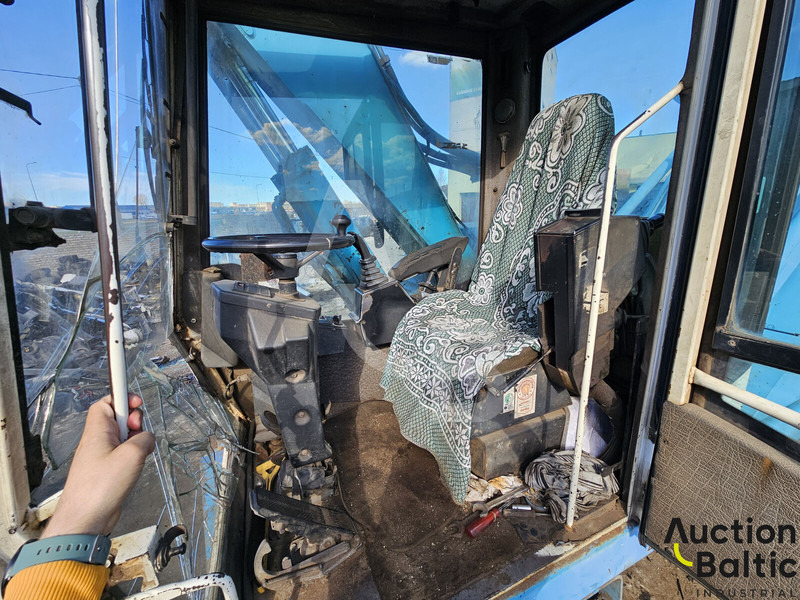 Fuchs MHL 320 - Bager na kotačima: slika Fuchs MHL 320 - Bager na kotačima Fuchs MHL 320 - Bager na kotačima: slika Fuchs MHL 320 - Bager na kotačima