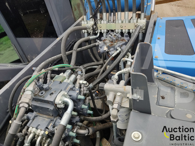 Stroj za rukovanje otpadom Fuchs MHL 350: slika Stroj za rukovanje otpadom Fuchs MHL 350