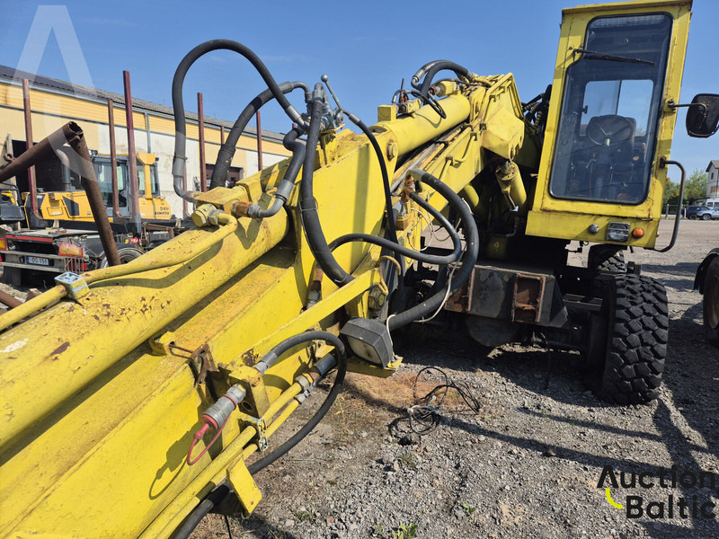 Geismar KGT-V - Bager na kotačima: slika Geismar KGT-V - Bager na kotačima Geismar KGT-V - Bager na kotačima: slika Geismar KGT-V - Bager na kotačima