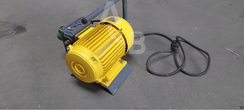 Atlas-Copco CF11MEco - Građevinski strojevi: slika Atlas-Copco CF11MEco - Građevinski strojevi Atlas-Copco CF11MEco - Građevinski strojevi: slika Atlas-Copco CF11MEco - Građevinski strojevi