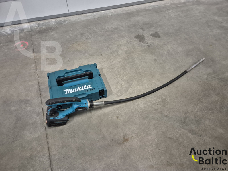 Makita DVR450 - Građevinski strojevi: slika Makita DVR450 - Građevinski strojevi Makita DVR450 - Građevinski strojevi: slika Makita DVR450 - Građevinski strojevi