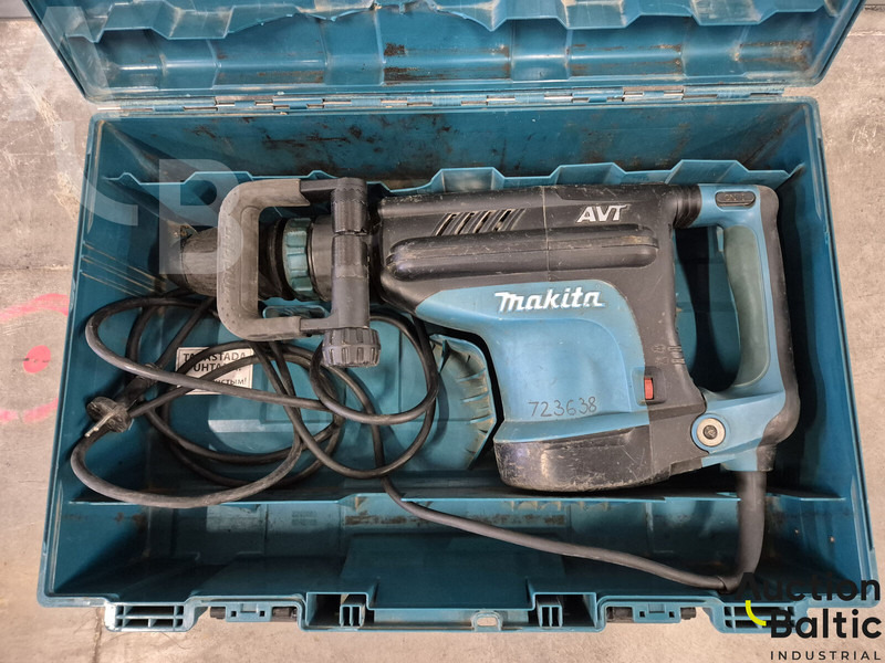 Makita HM1213C - Građevinski strojevi: slika Makita HM1213C - Građevinski strojevi Makita HM1213C - Građevinski strojevi: slika Makita HM1213C - Građevinski strojevi