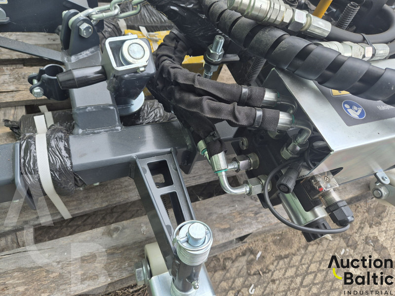 Građevinski strojevi Sobaz SB-20: slika Građevinski strojevi Sobaz SB-20