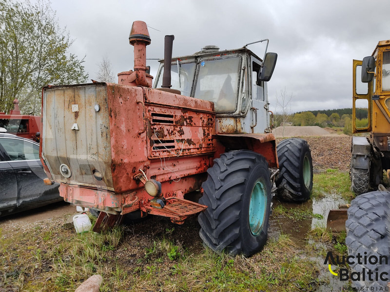 HTZ XTZ T-150K - Traktor: slika HTZ XTZ T-150K - Traktor HTZ XTZ T-150K - Traktor: slika HTZ XTZ T-150K - Traktor