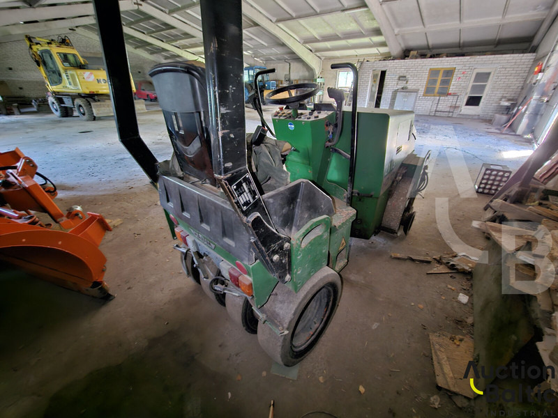 Hamm HD 12 K - Valjak: slika Hamm HD 12 K - Valjak Hamm HD 12 K - Valjak: slika Hamm HD 12 K - Valjak