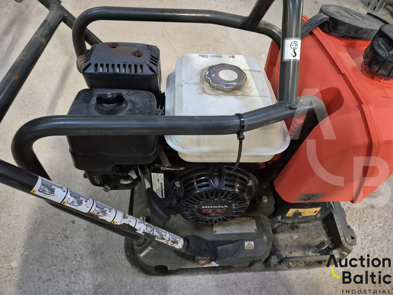 Husqvarna LF80 - Vibro ploča: slika Husqvarna LF80 - Vibro ploča Husqvarna LF80 - Vibro ploča: slika Husqvarna LF80 - Vibro ploča