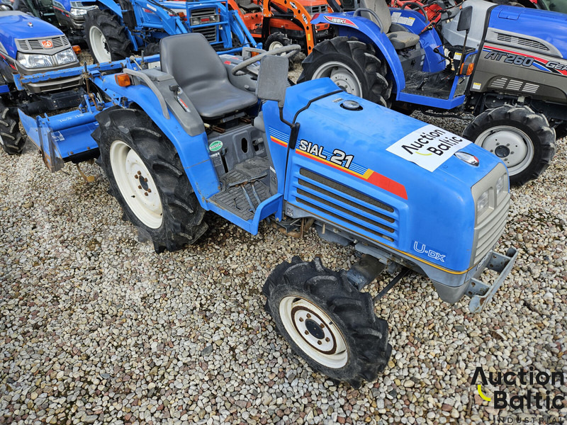 Iseki Sial 21 - Traktor: slika Iseki Sial 21 - Traktor Iseki Sial 21 - Traktor: slika Iseki Sial 21 - Traktor