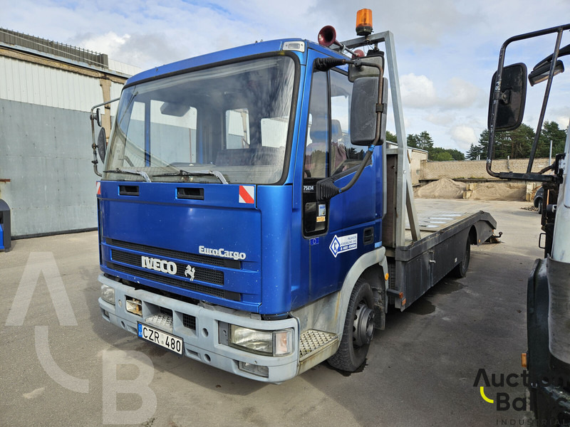 Iveco 75E14 - Kamion za vuču: slika Iveco 75E14 - Kamion za vuču Iveco 75E14 - Kamion za vuču: slika Iveco 75E14 - Kamion za vuču
