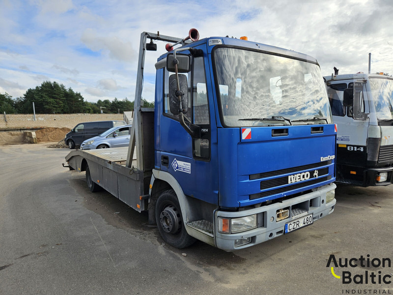 Iveco 75E14 - Kamion za vuču: slika Iveco 75E14 - Kamion za vuču Iveco 75E14 - Kamion za vuču: slika Iveco 75E14 - Kamion za vuču
