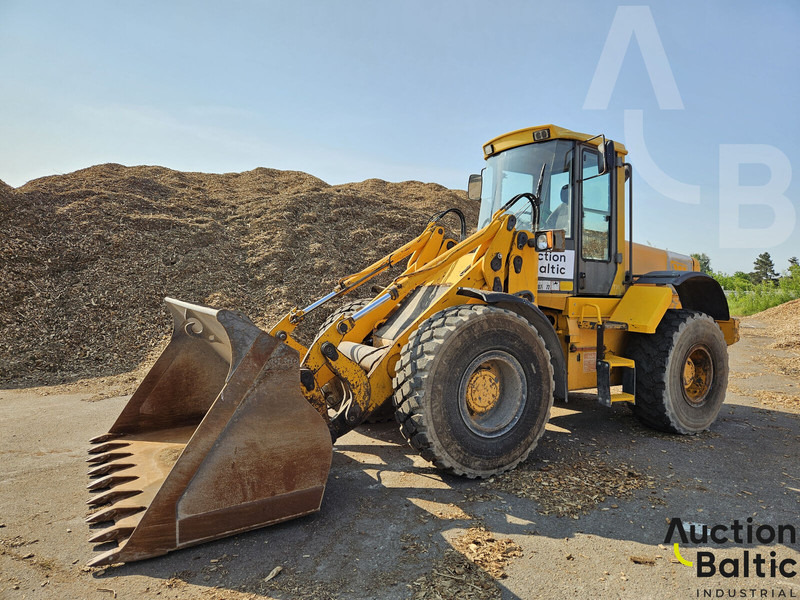 JCB 426 HT - Utovarivač na kotačima: slika JCB 426 HT - Utovarivač na kotačima JCB 426 HT - Utovarivač na kotačima: slika JCB 426 HT - Utovarivač na kotačima