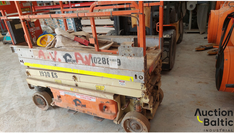 JLG 1930 ES - Škarasta podizna platforma: slika JLG 1930 ES - Škarasta podizna platforma JLG 1930 ES - Škarasta podizna platforma: slika JLG 1930 ES - Škarasta podizna platforma