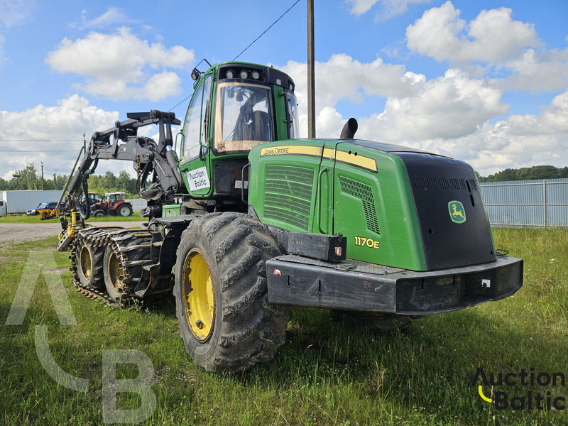 John Deere 1170 E - Kombajn: slika John Deere 1170 E - Kombajn John Deere 1170 E - Kombajn: slika John Deere 1170 E - Kombajn
