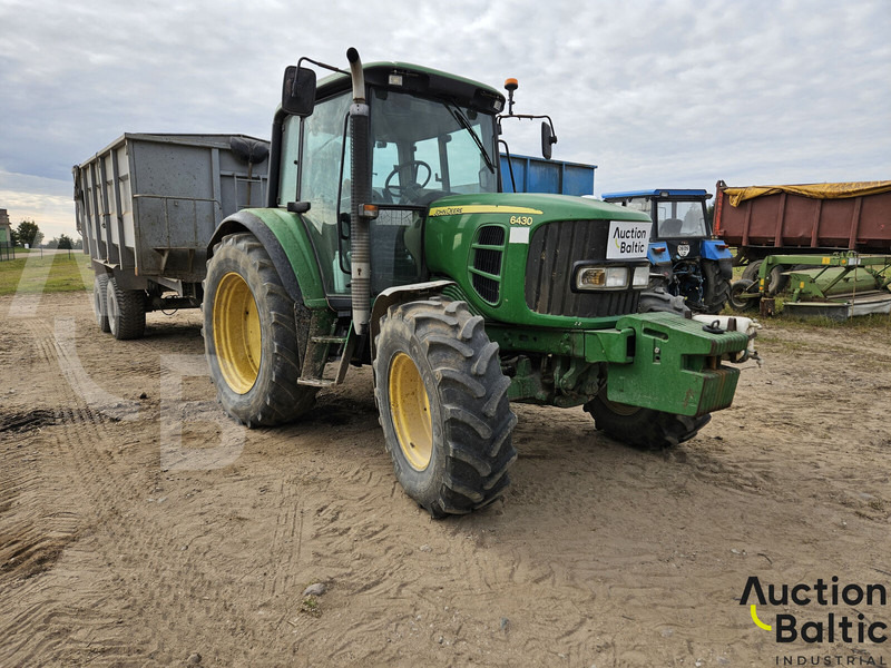 John Deere 6430 - Traktor: slika John Deere 6430 - Traktor John Deere 6430 - Traktor: slika John Deere 6430 - Traktor