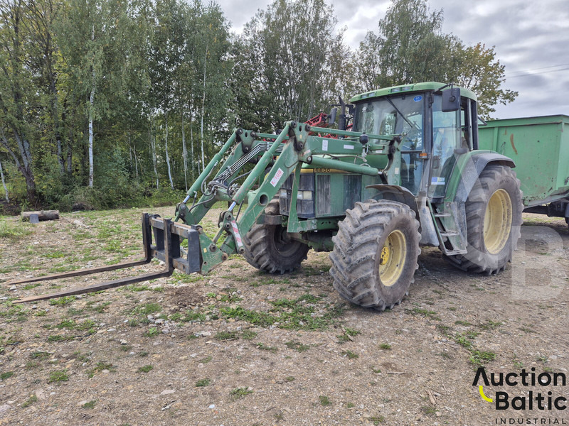 John Deere 6600 - Traktor: slika John Deere 6600 - Traktor John Deere 6600 - Traktor: slika John Deere 6600 - Traktor