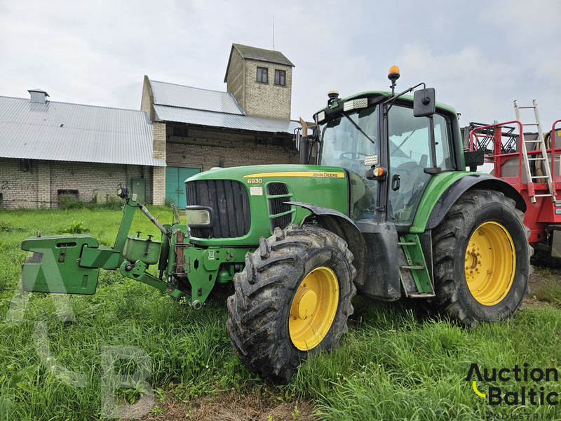 John Deere 6930 Premium - Traktor: slika John Deere 6930 Premium - Traktor John Deere 6930 Premium - Traktor: slika John Deere 6930 Premium - Traktor