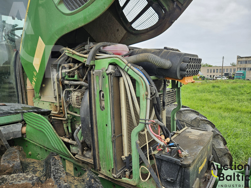 Zakup John Deere 6930 Premium John Deere 6930 Premium: slika Zakup John Deere 6930 Premium John Deere 6930 Premium