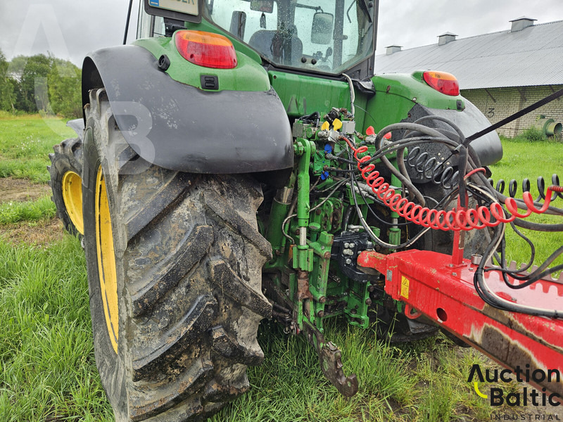 Zakup John Deere 6930 Premium John Deere 6930 Premium: slika Zakup John Deere 6930 Premium John Deere 6930 Premium