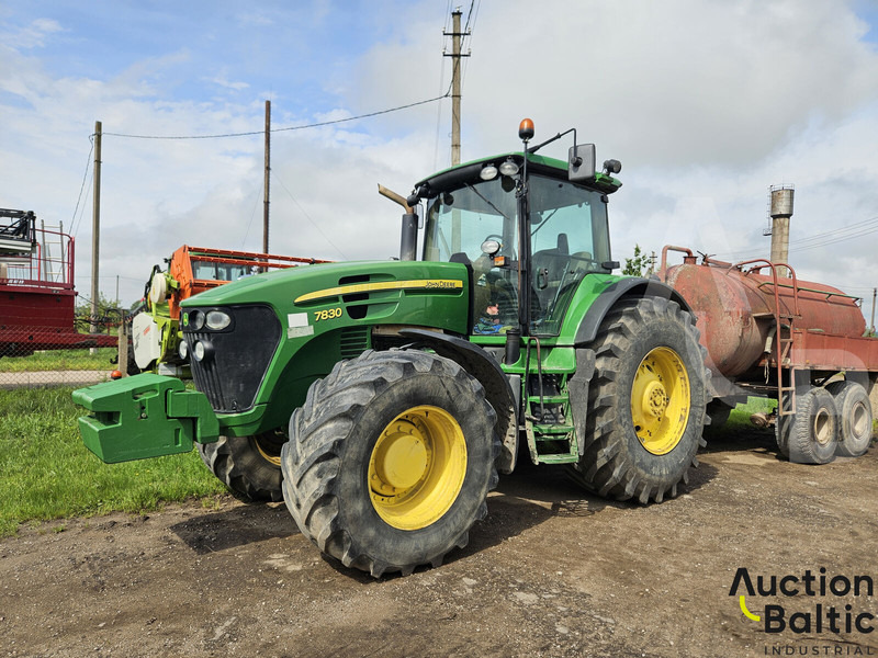 John Deere 7830 - Traktor: slika John Deere 7830 - Traktor John Deere 7830 - Traktor: slika John Deere 7830 - Traktor