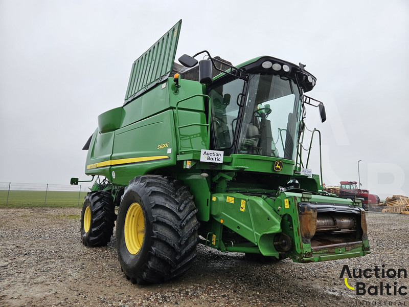 John Deere S 690 i - Kombajn za žetvu: slika John Deere S 690 i - Kombajn za žetvu John Deere S 690 i - Kombajn za žetvu: slika John Deere S 690 i - Kombajn za žetvu