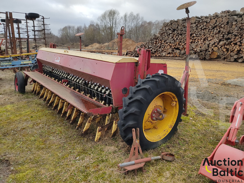 Juko  - Oprema za sijanje: slika Juko  - Oprema za sijanje Juko  - Oprema za sijanje: slika Juko  - Oprema za sijanje