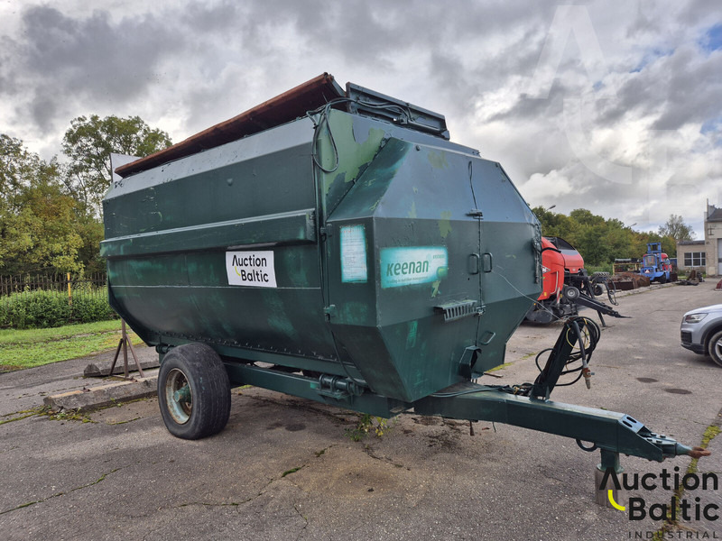 Keenan 170 BH - Oprema za stoku: slika Keenan 170 BH - Oprema za stoku Keenan 170 BH - Oprema za stoku: slika Keenan 170 BH - Oprema za stoku