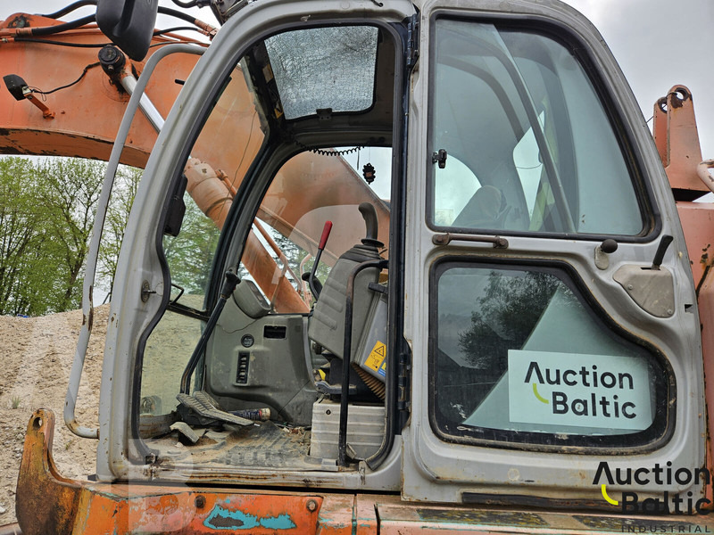 Kobelco SK 235 SR - Bager gusjeničar: slika Kobelco SK 235 SR - Bager gusjeničar Kobelco SK 235 SR - Bager gusjeničar: slika Kobelco SK 235 SR - Bager gusjeničar